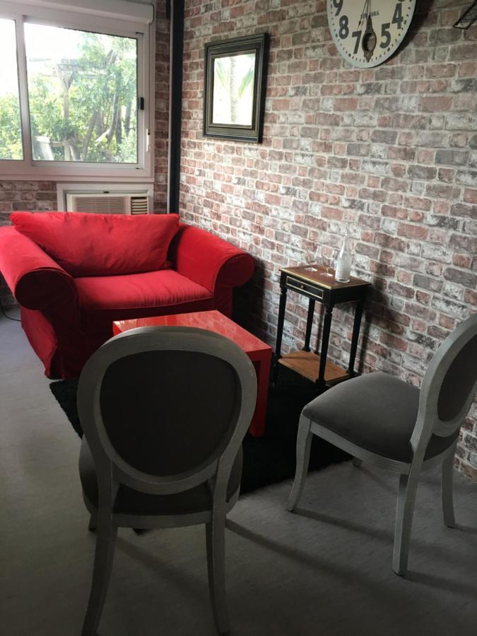 Atelierchic Bed & Breakfast Льо Лаванду Екстериор снимка